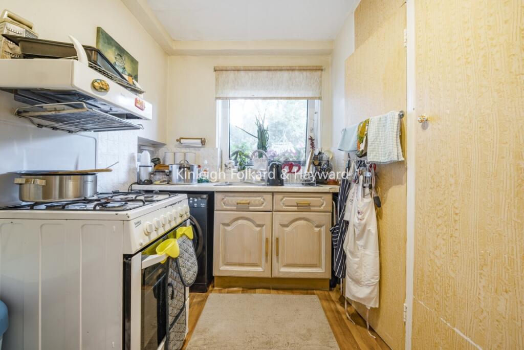 d1758071-0294-4d74-a