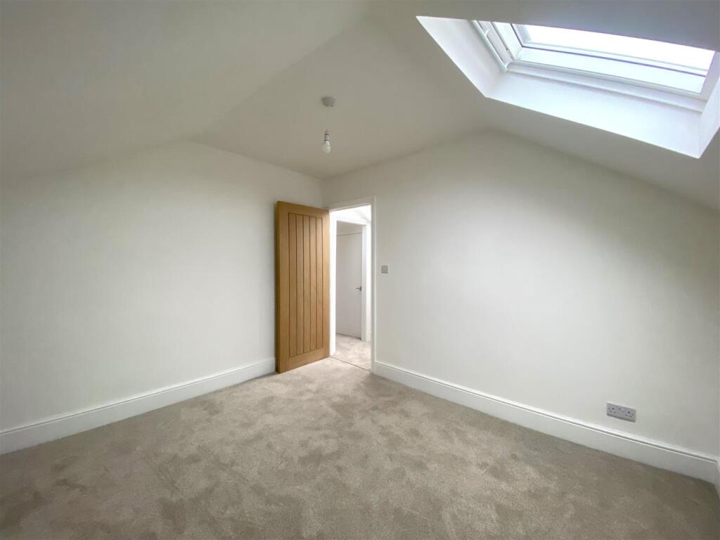 BEDROOM 4.jpeg