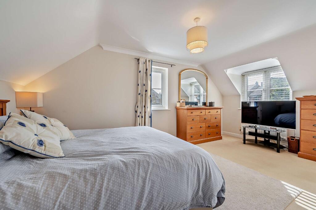 Principal Bedroom