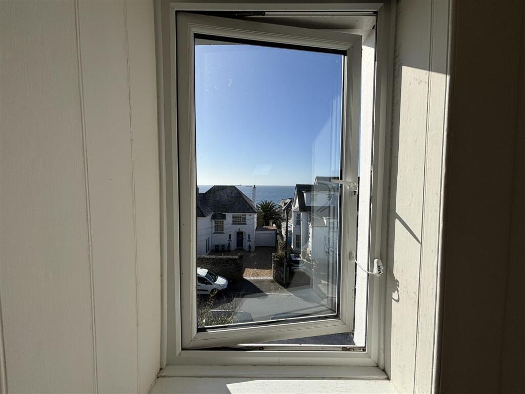 Attic bedroom view.jpeg