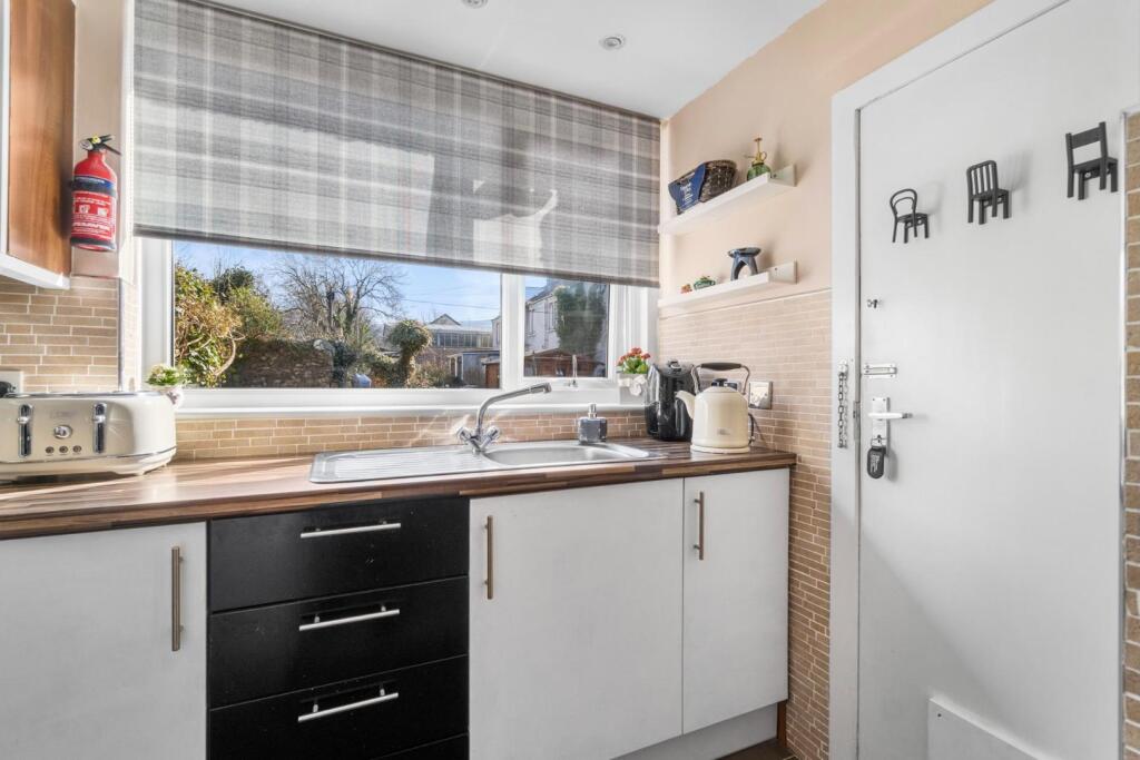 14 Brisbane Rd 8.jpg