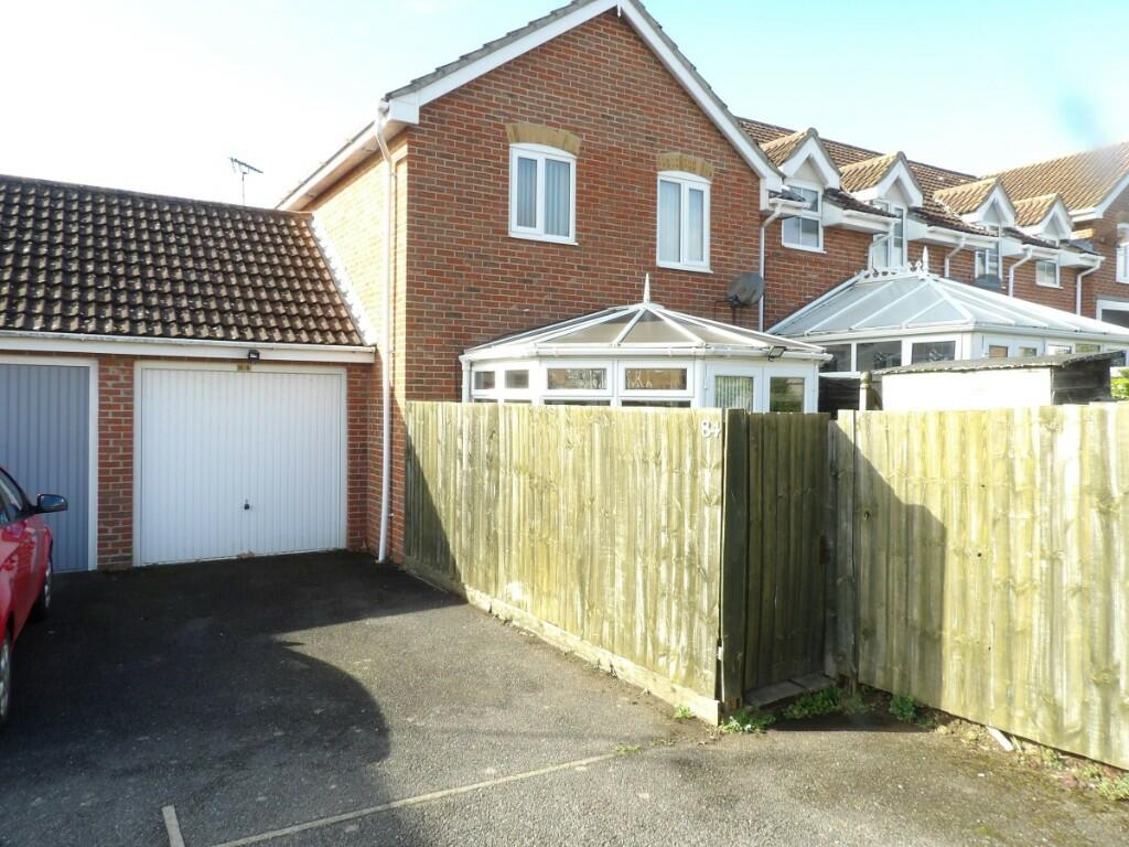 GARAGE &amp; PARKING