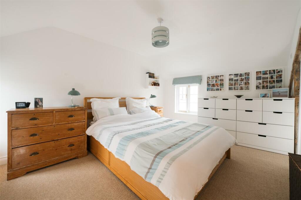 Forresters Cottage, Pirton-16.jpg