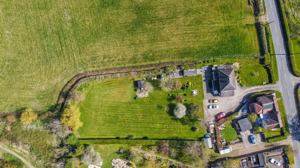dji_fly_20250408_114722_227_1744109353522_photo_op