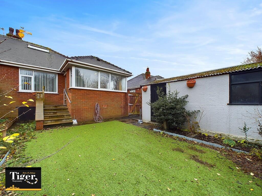 CAM02176G0-PR0420...