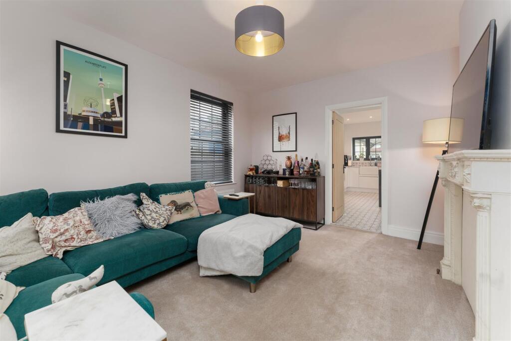 228ShirehamptonRoad-29.jpg
