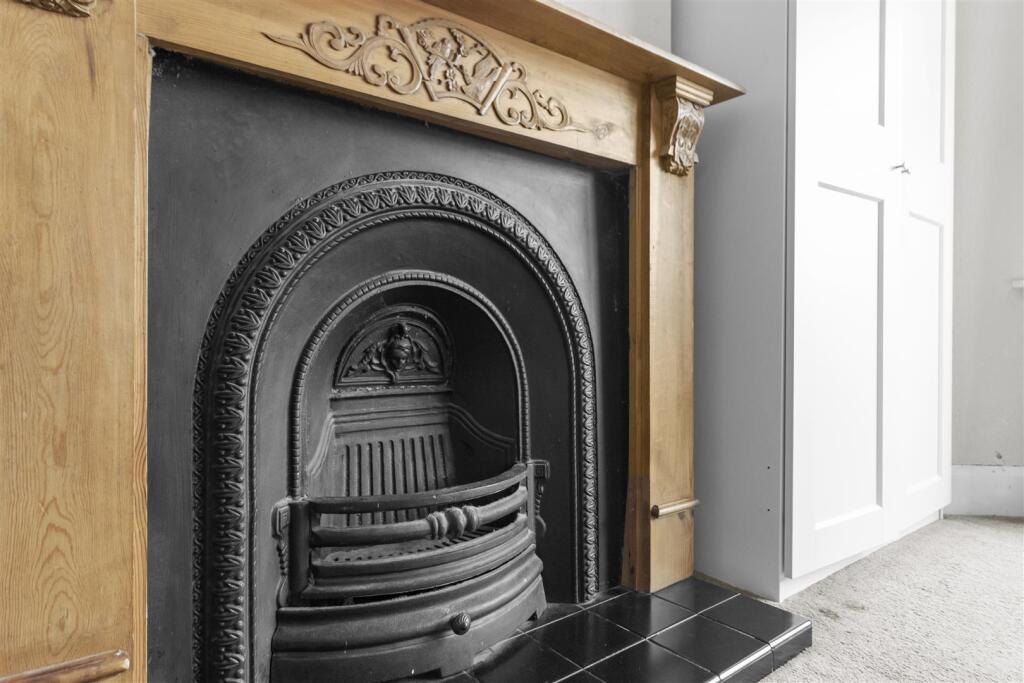 bedroom one feature.jpg