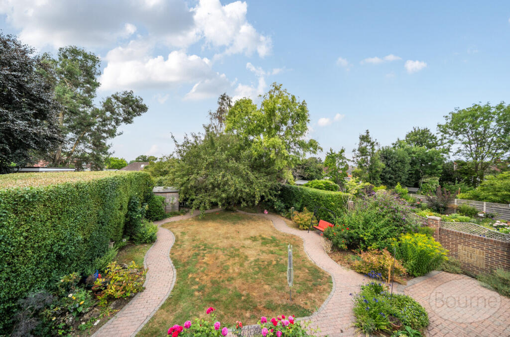 f8bd3980-e5cf-468...