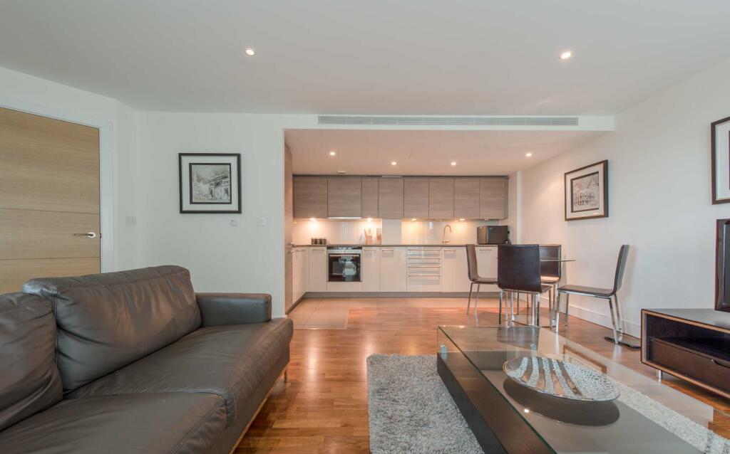 Reception/Kitchen