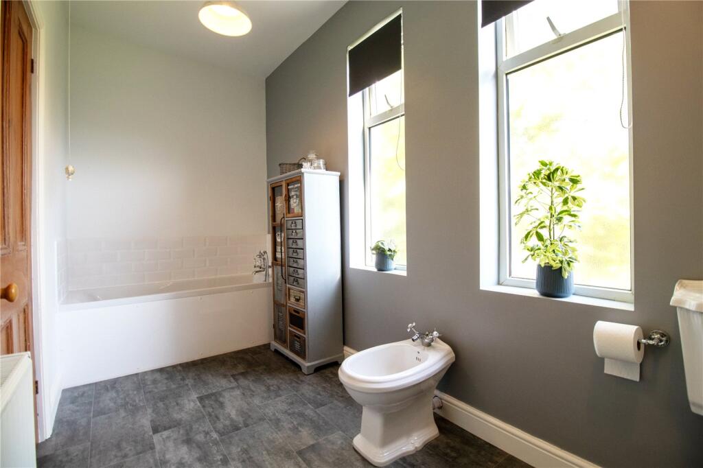 Main Family Bathroom