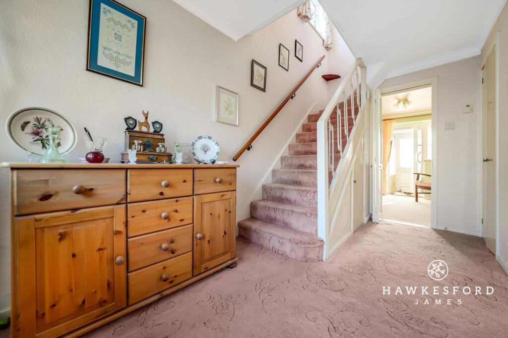 Coombe Drive, Sittingbourne - Entrance hall