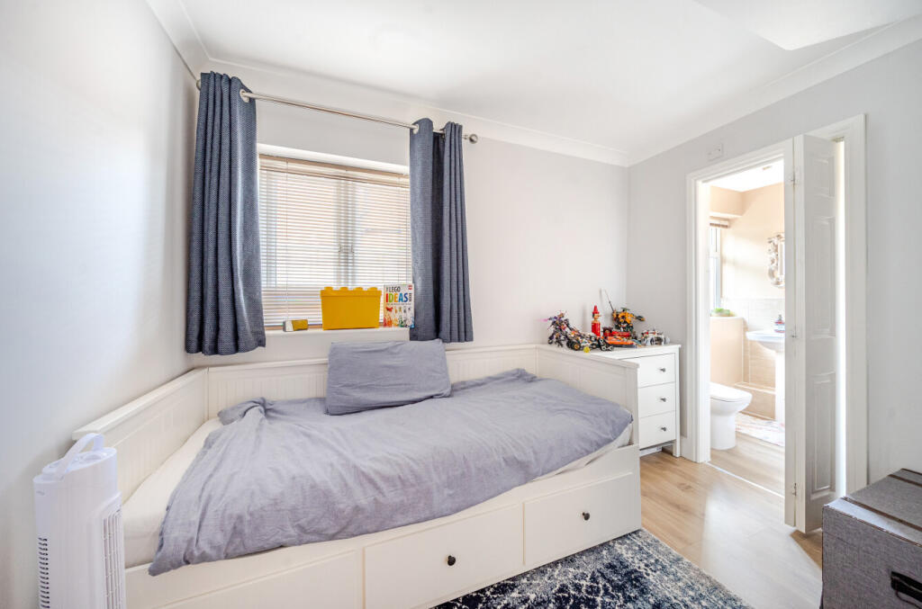 1357712-16-68dc0c...