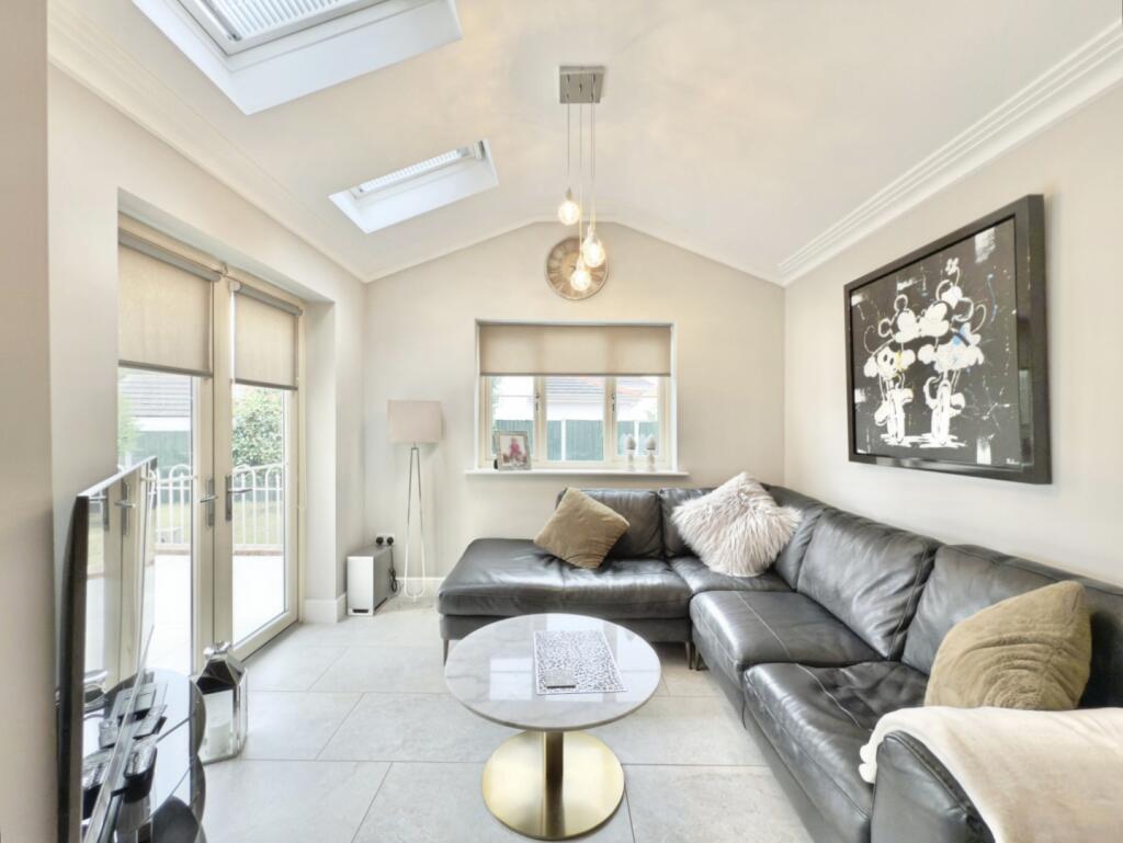 pbox-living_room-330911.jpg