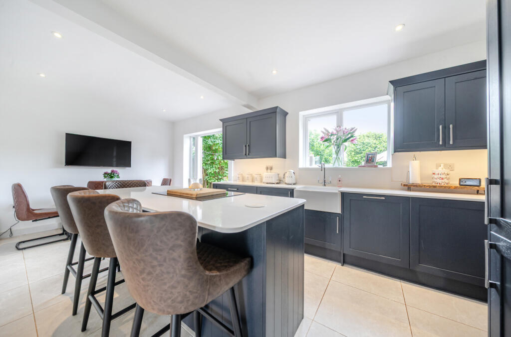 1333760-8-68920bb...