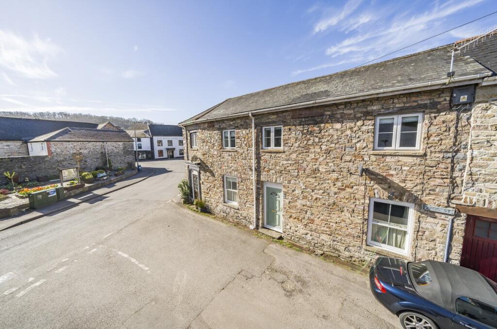Seddons Bampton