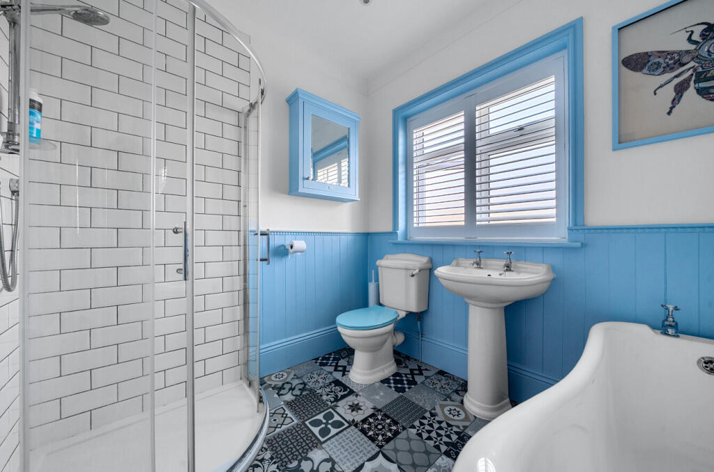 1342307-18-68a8d2...