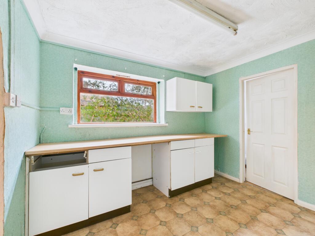 Hobby/Utility Room