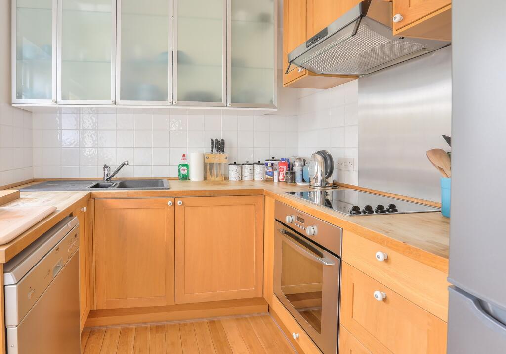 13 Thorpe Road-1007.