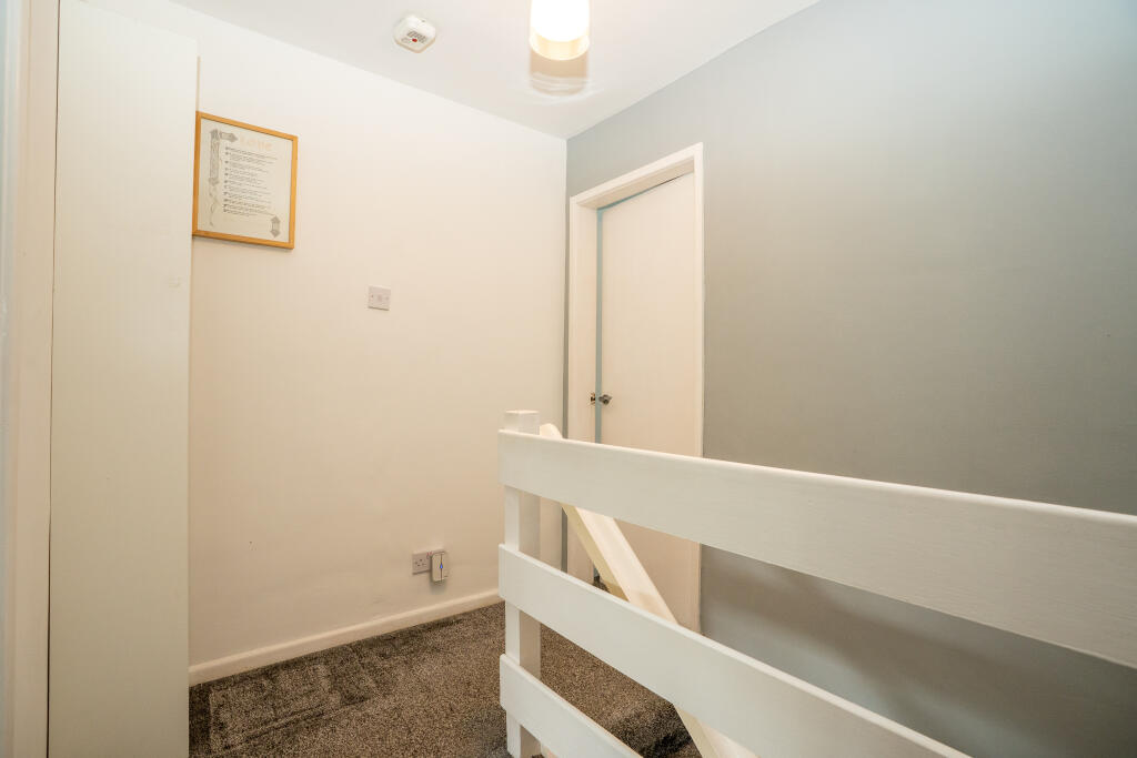 13brackenwoodclose25