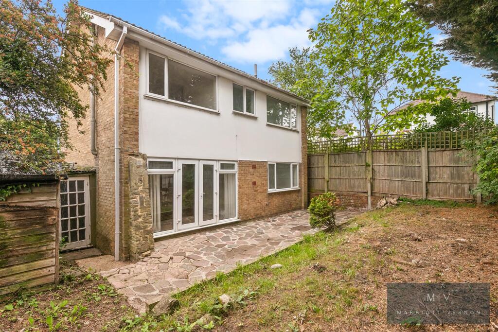 Pollards Wood Road 1A MV-11.jpg