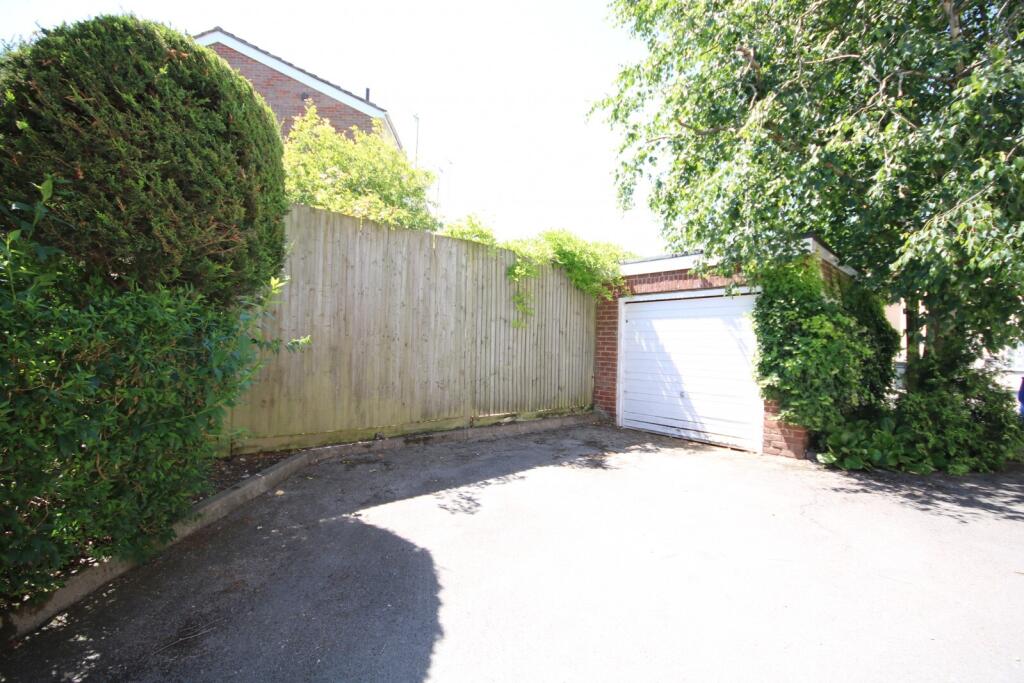 Garage &amp; Parking