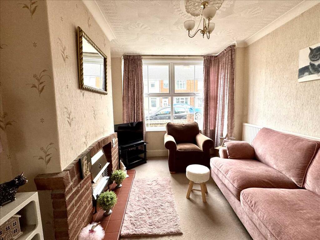 SITTING ROOM