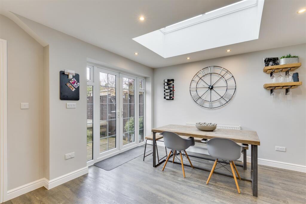 Icknield Way 18-22.jpg