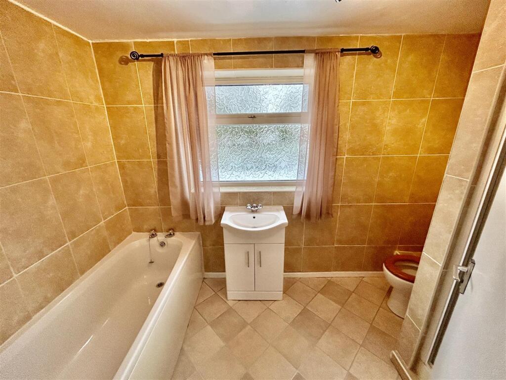 bath.JPG