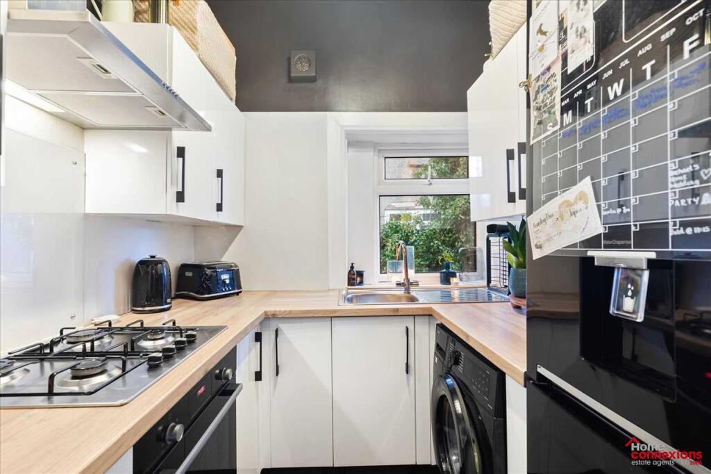 Kitchen (1)