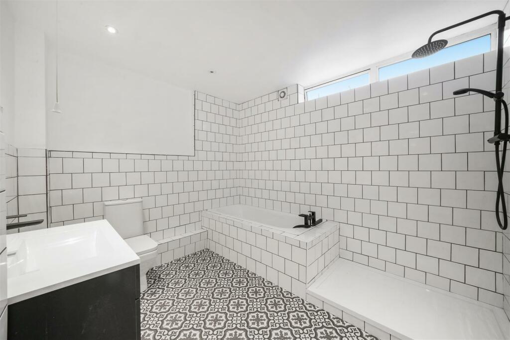 2 Loweswater Close - cT9ufVyAgGY9HYOfU5f9.jpg