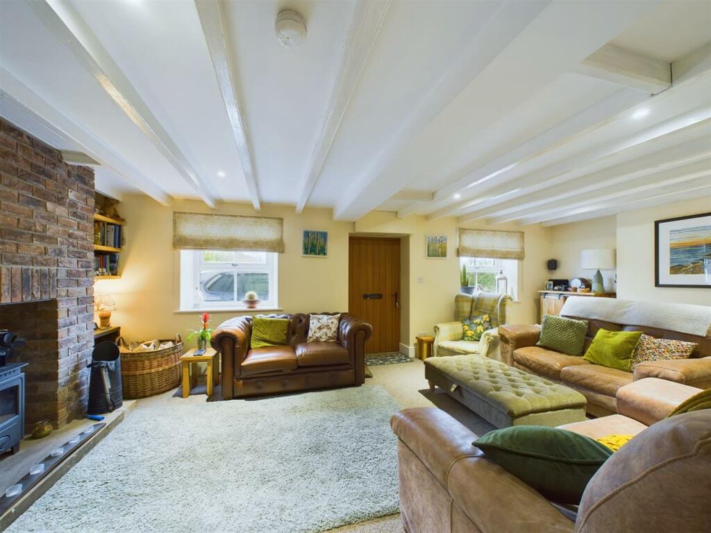 Lounge: