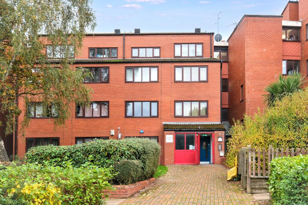 Flat  26, Quartercroft, Pyramid Close, Weston Favell, Northampton, NN3 8DP