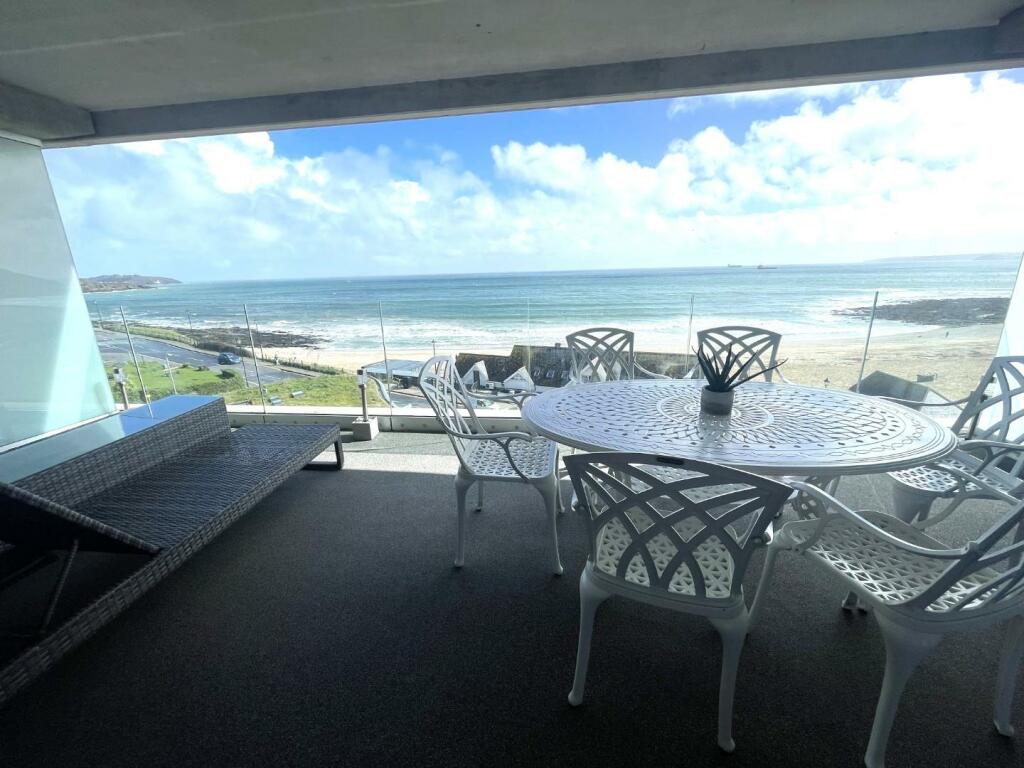 Balcony 2