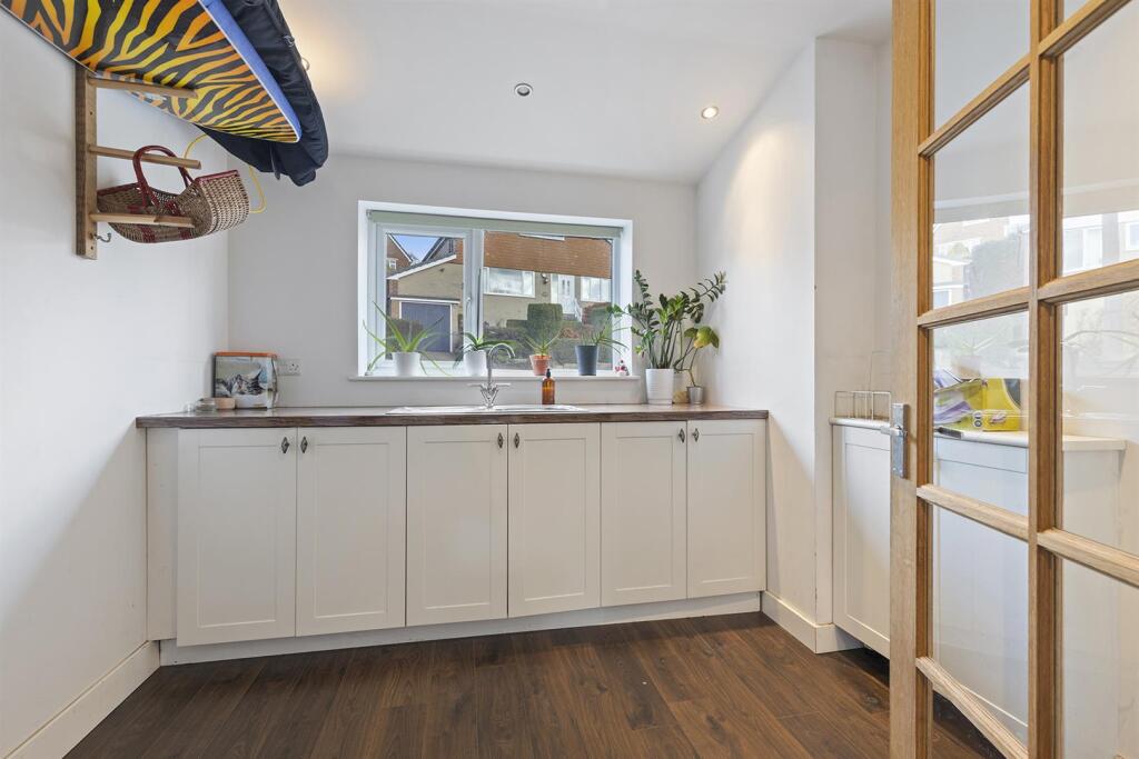 6 Fennay Bankside, Fennay Bridge 10_297.jpg