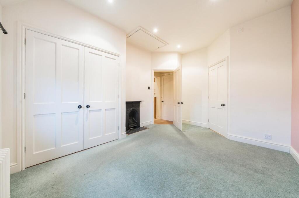 Manor Farm House, Sketchley Old Village (37).jpg