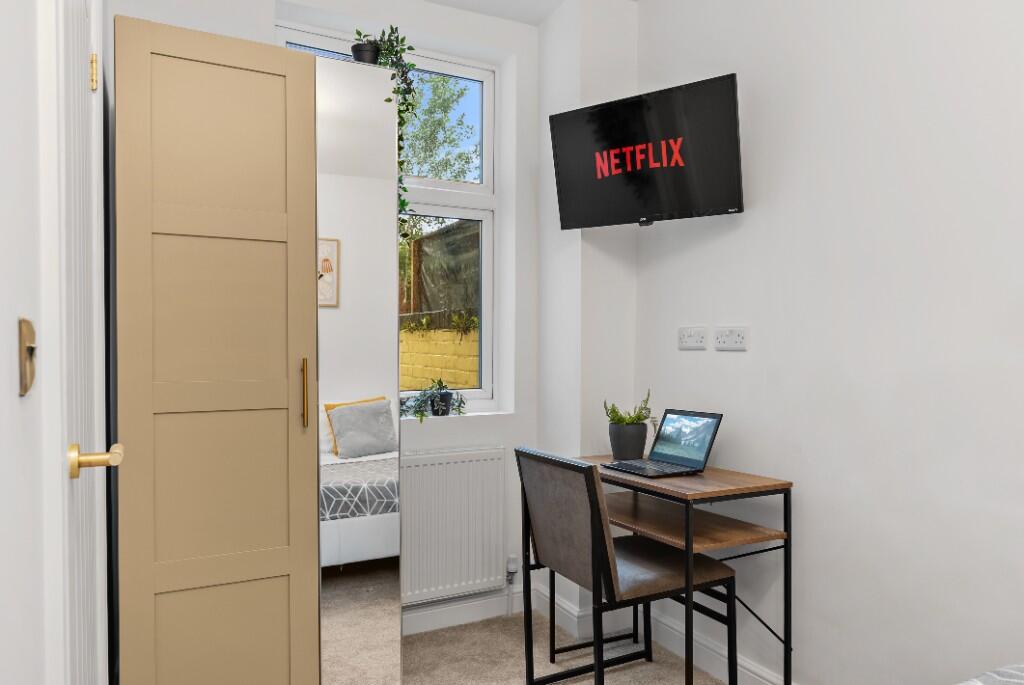 Room 1