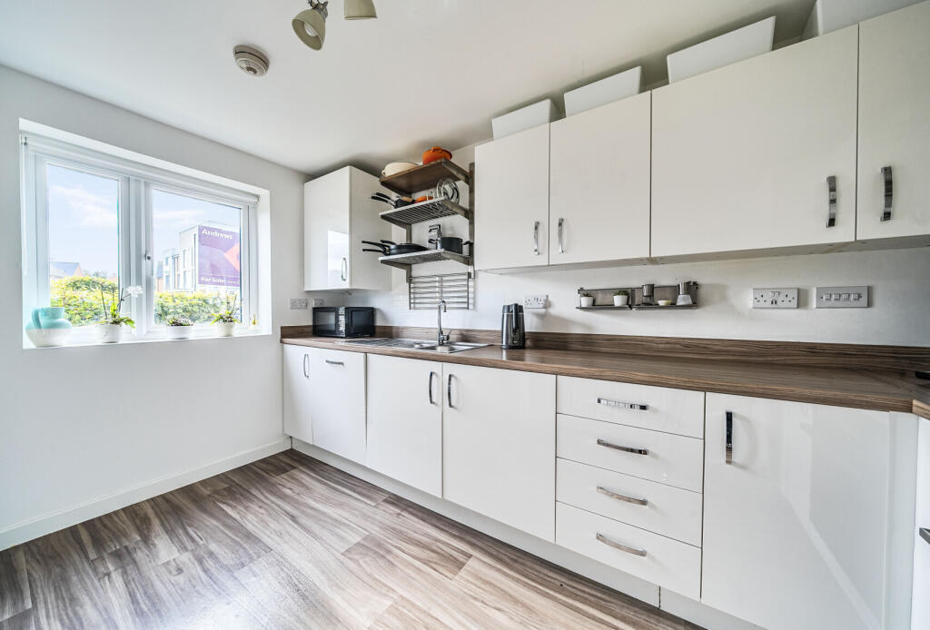 1361039-8-68da98d...