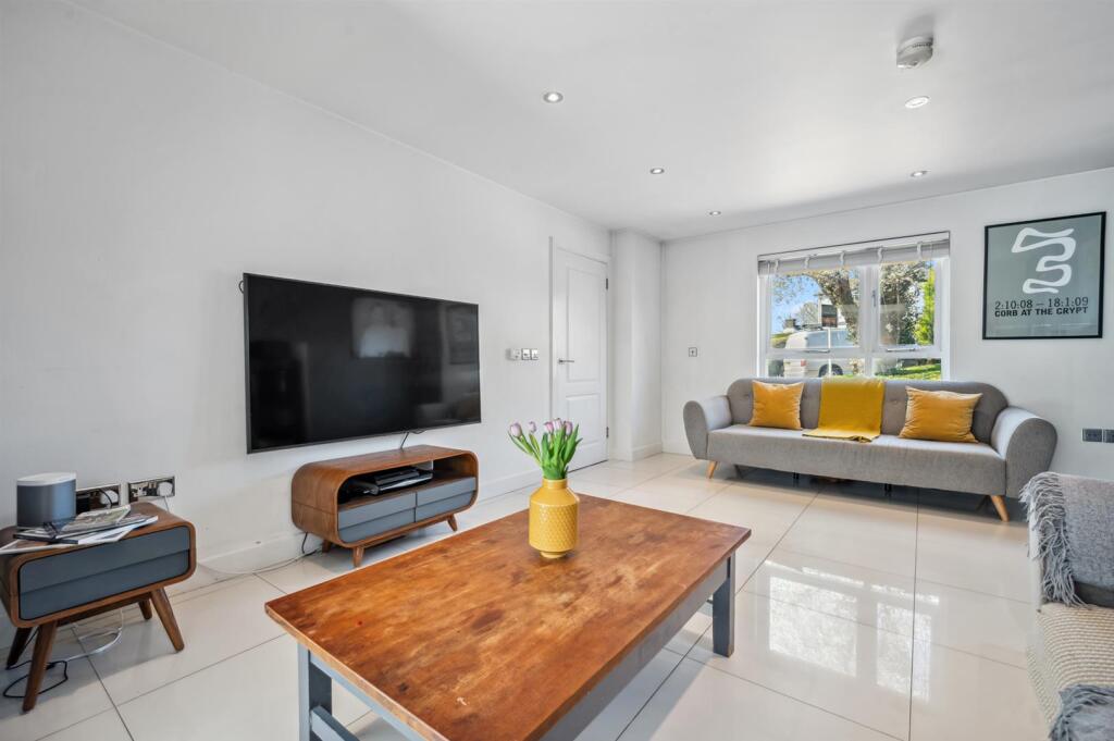 Living Room towards window.jpg