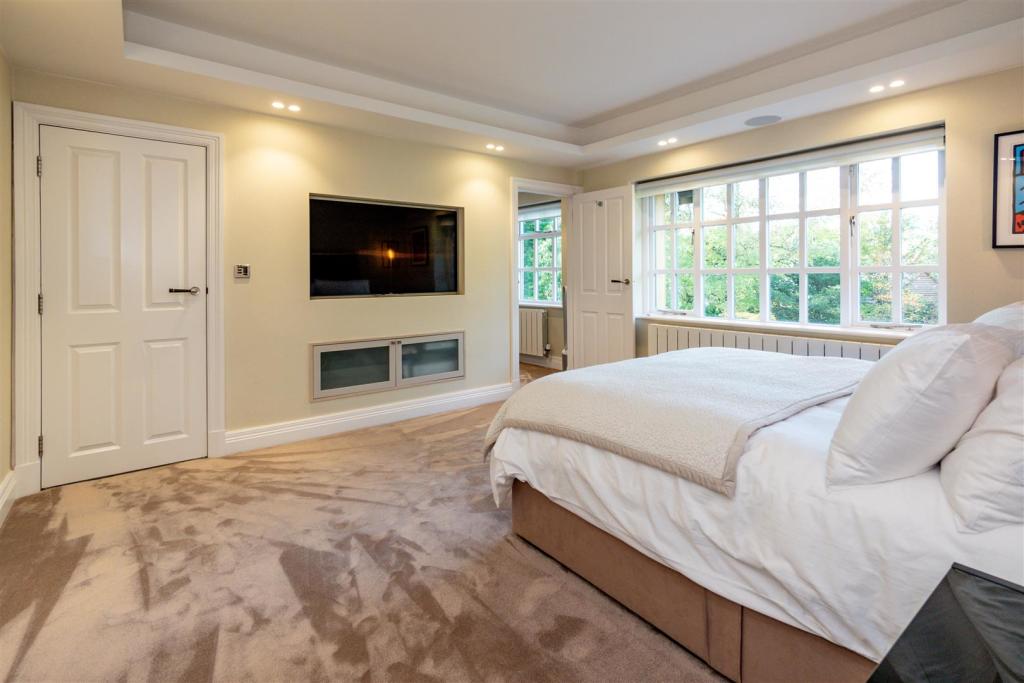 Bedroom 2 Aspect 2