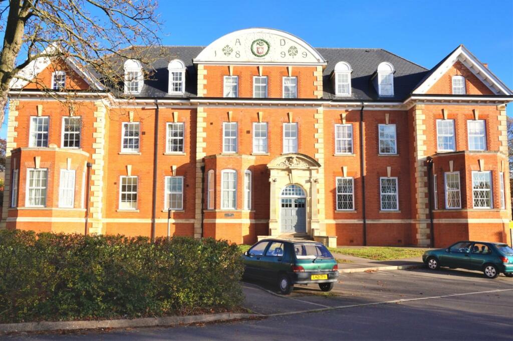 01 - Front External.jpg