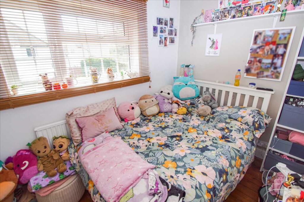 Bedroom2