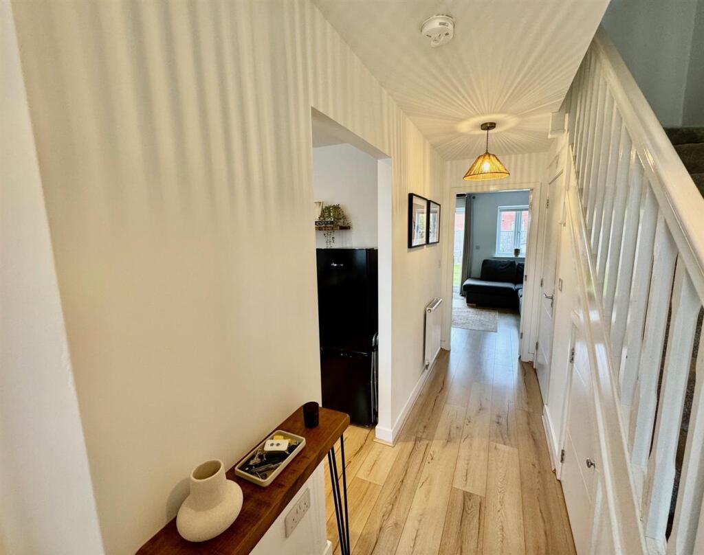 Hallway.jpg