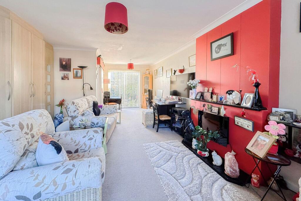 Living Room/Dining Room