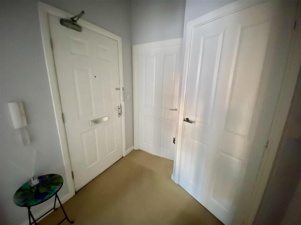 Bramleys Estate Agents - Marmaville Court - Mirfie