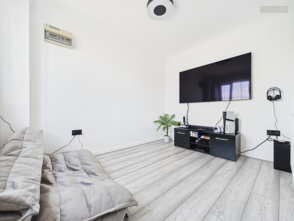 Snug/Office/Games Room