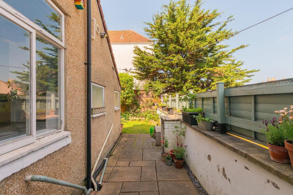 2O1RSG - External I.jpg