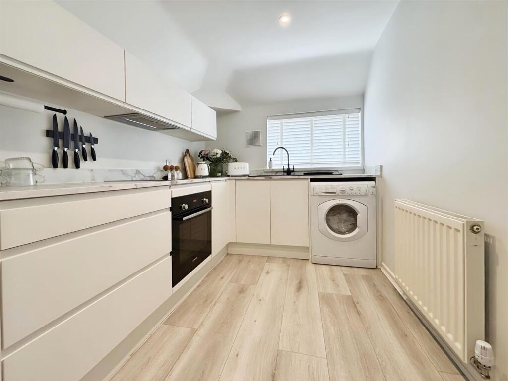 85798549-Kitchen.jpg