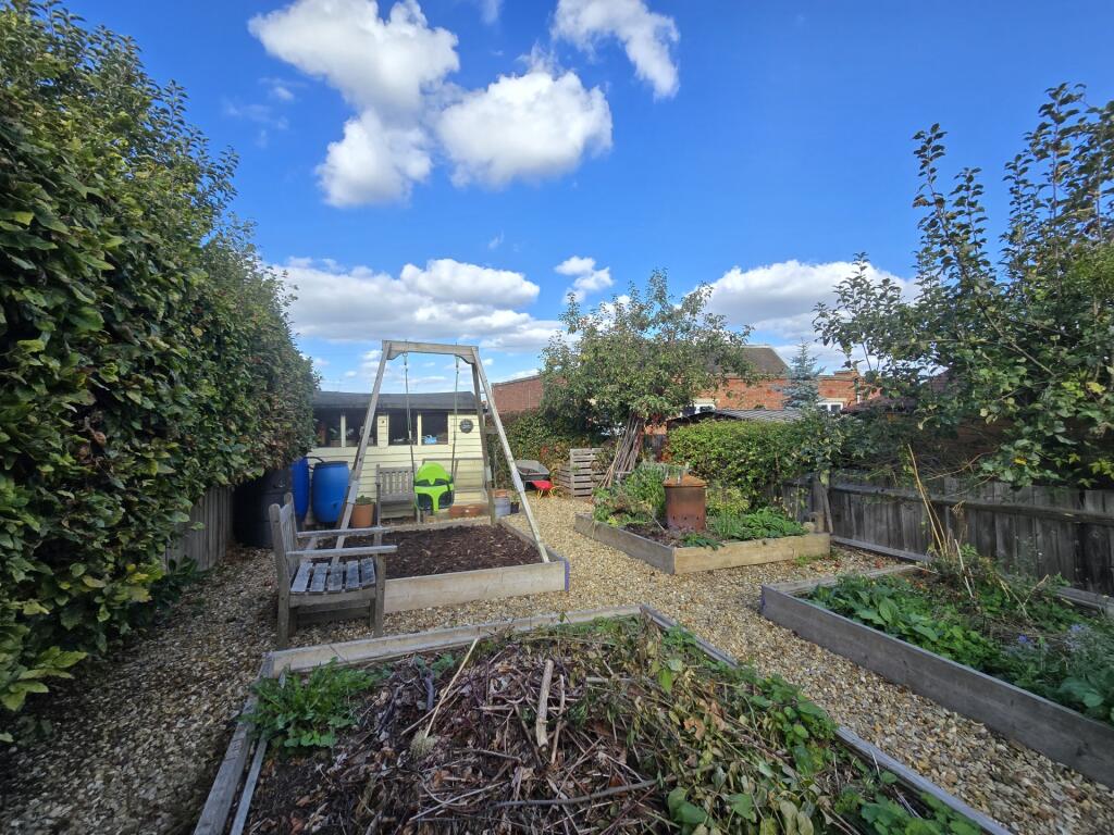 GARDEN