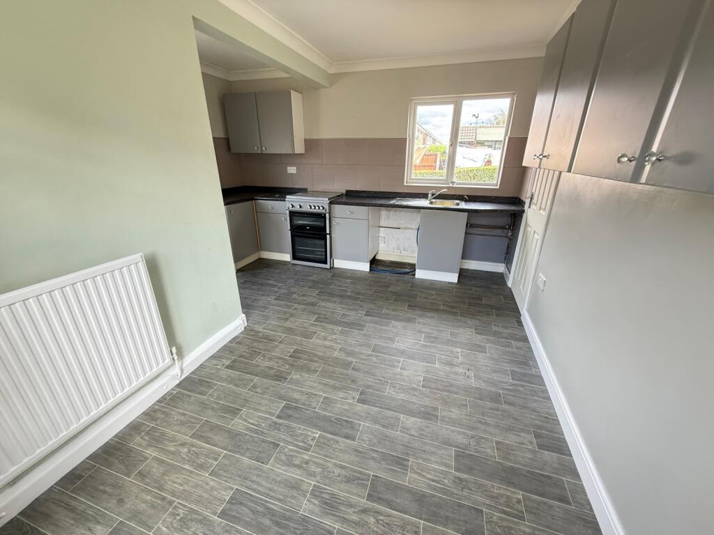 5 Springfields Kitchen 2