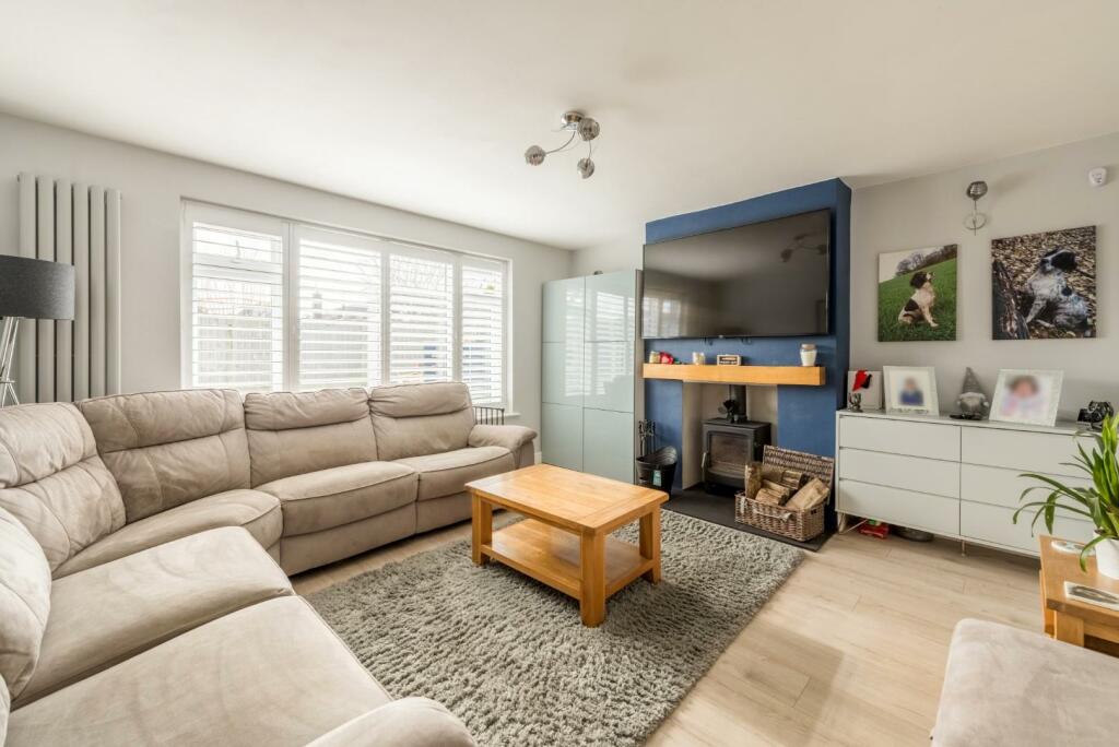 6 Hyldean Close -8.jpg